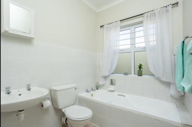 To Let 3 Bedroom Property for Rent in D